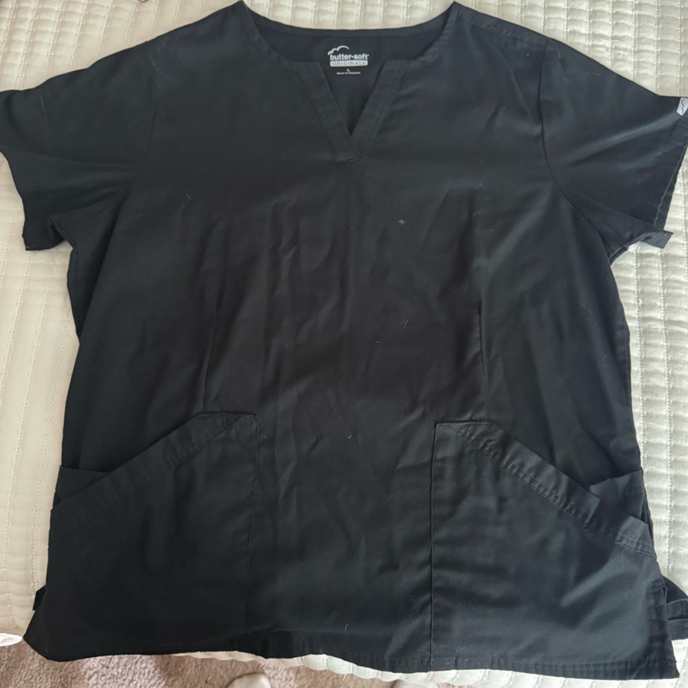 Uniform Advantage “Butter Soft” Scrub Top